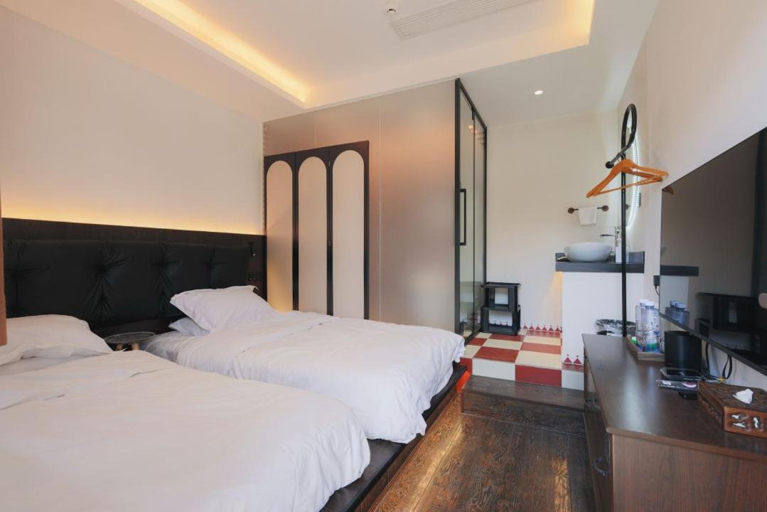 Qintai Tibetan Culture Boutique Hotel Chengdu Esterno foto