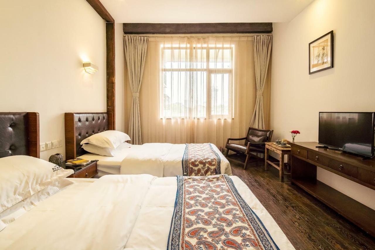 Qintai Tibetan Culture Boutique Hotel Chengdu Esterno foto