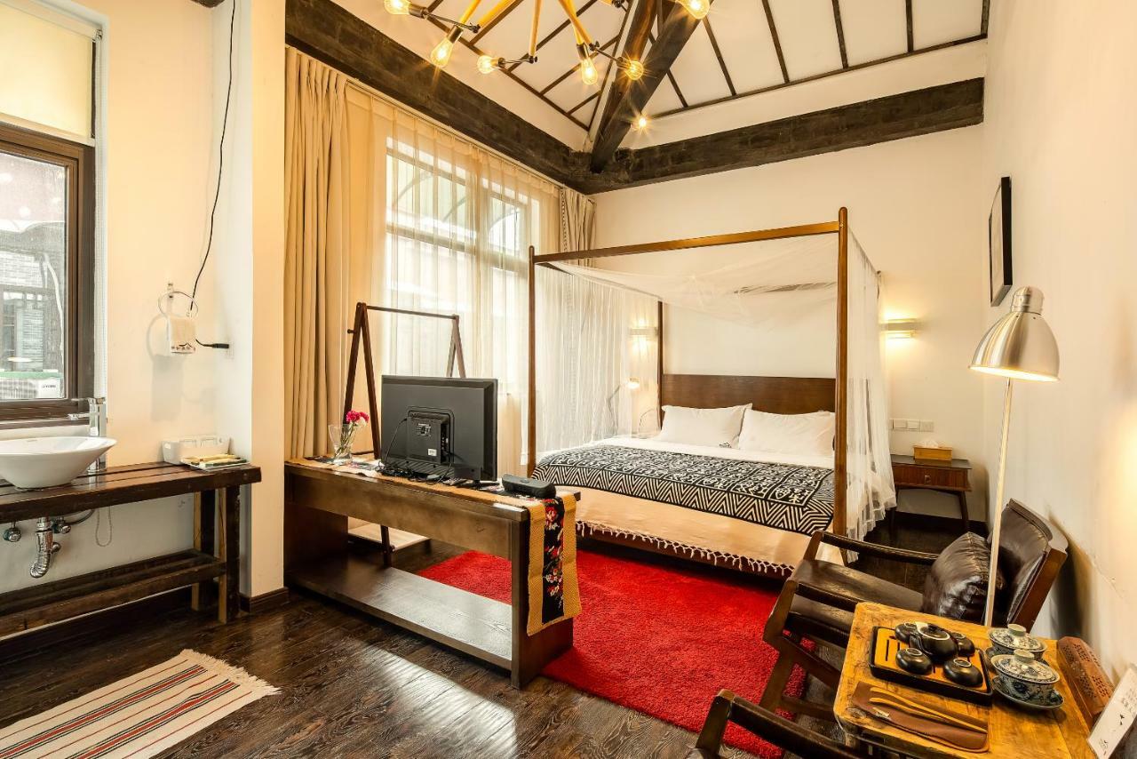 Qintai Tibetan Culture Boutique Hotel Chengdu Esterno foto