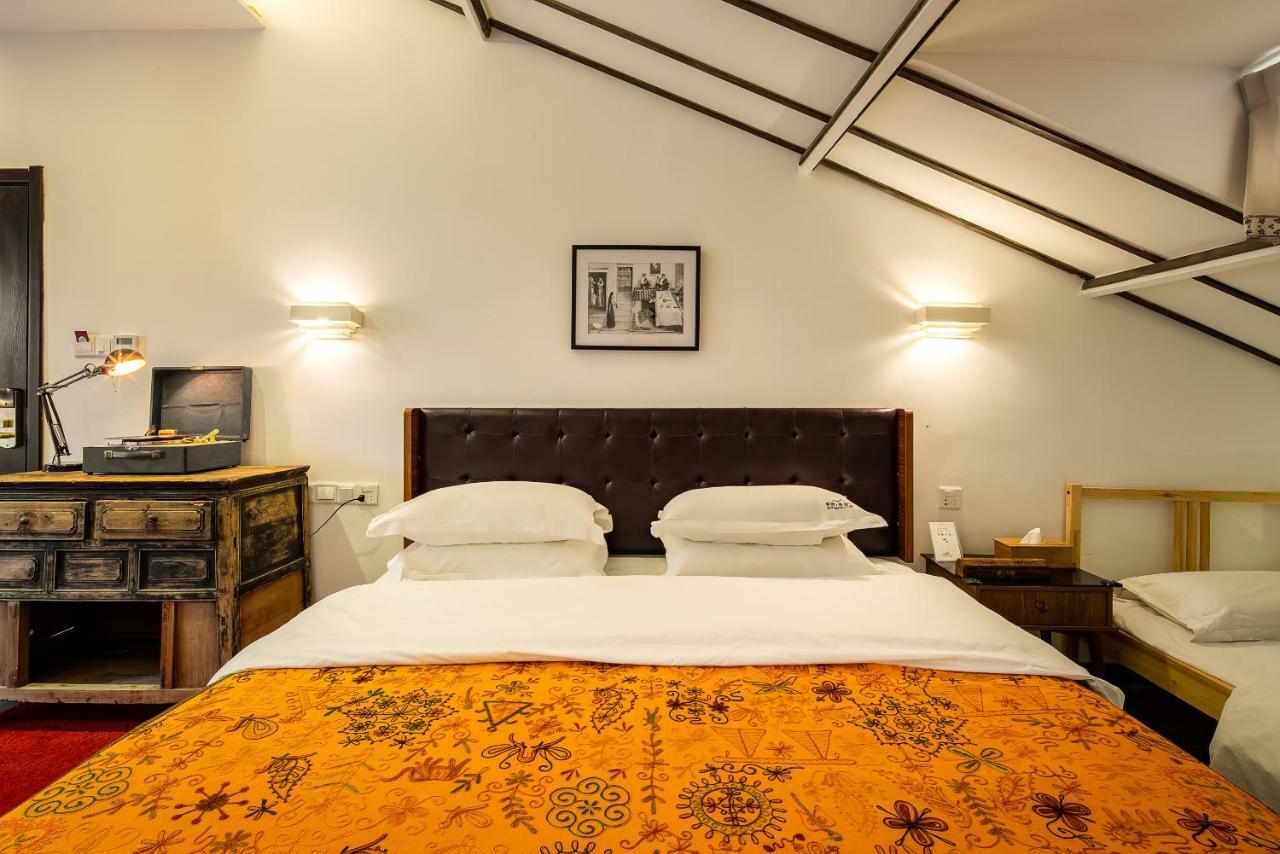 Qintai Tibetan Culture Boutique Hotel Chengdu Esterno foto