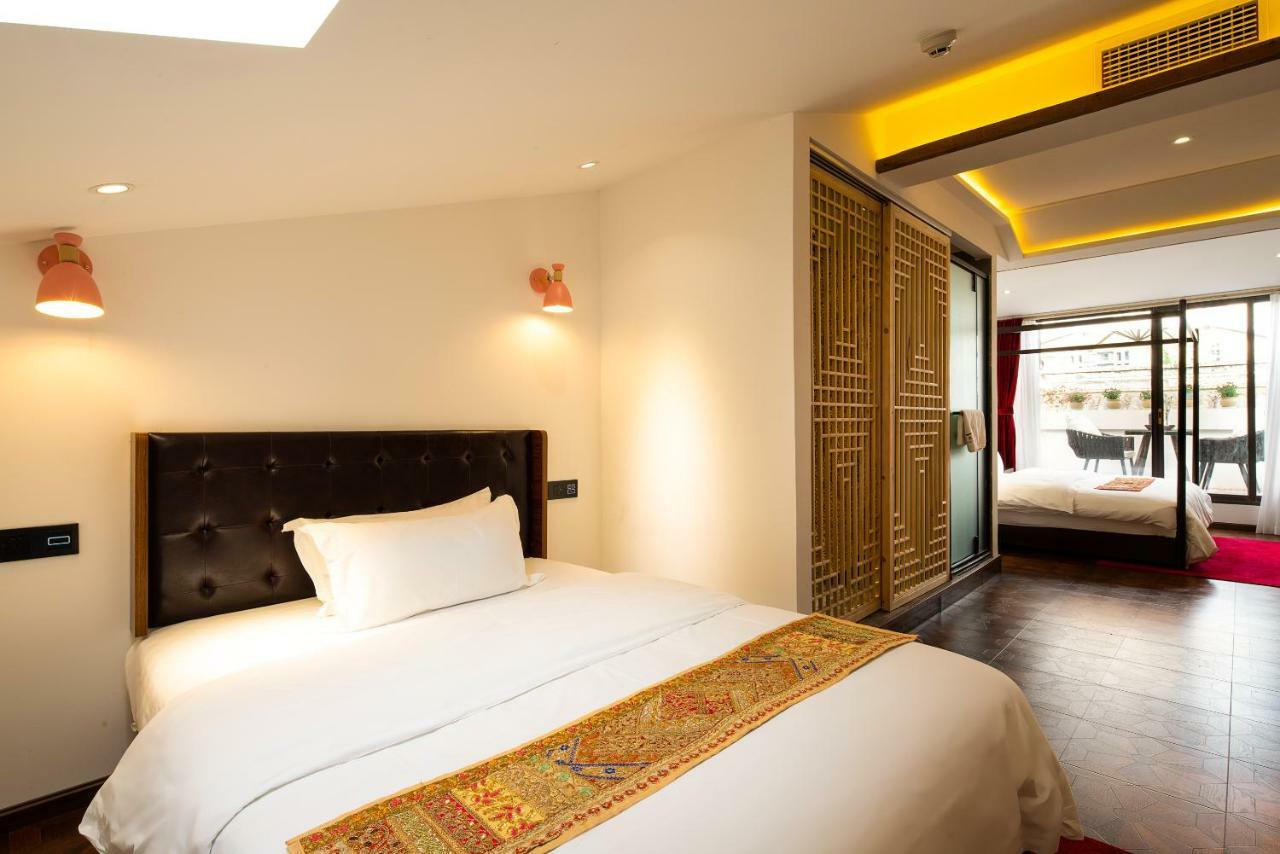 Qintai Tibetan Culture Boutique Hotel Chengdu Esterno foto